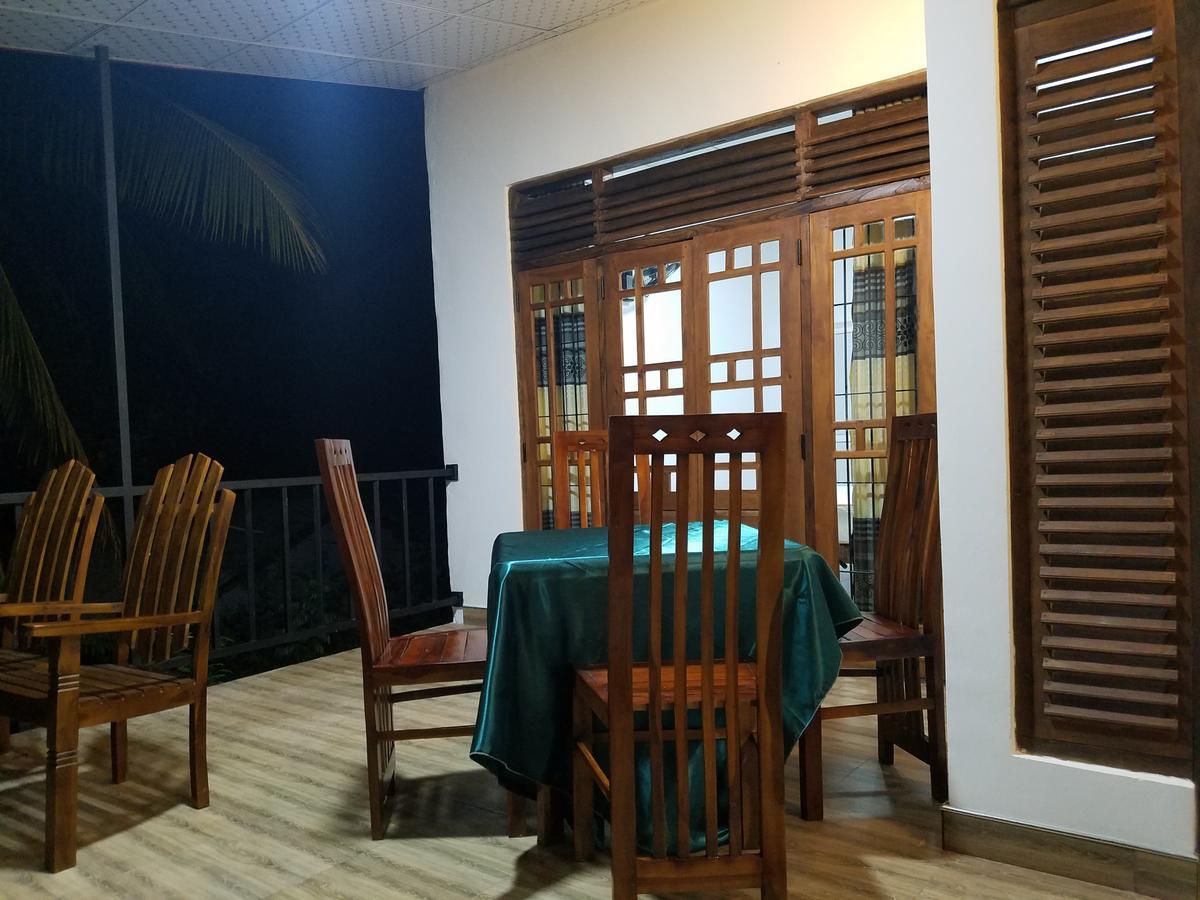 Yashumi Homestay Dambulla Exterior foto